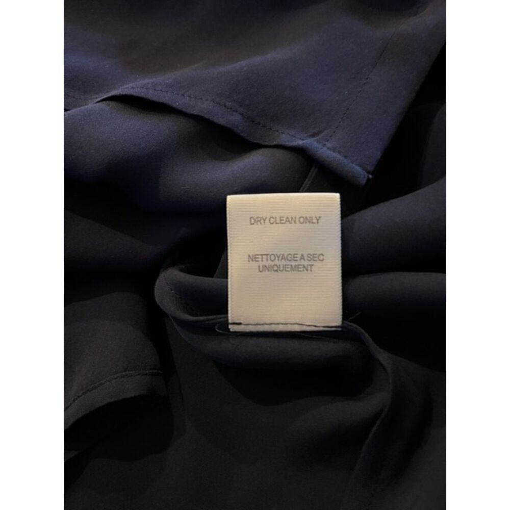 SZ L Joie BERKELEY Matte 100% Silk Hidden Placard Button Blouse in Yves Blue - Picture 7 of 8